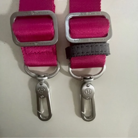 Lululemon Party Om Bag - Picture 7 of 17